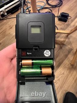 4 Channel Wireless UHF System