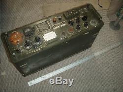 718. / EX-ARMY MILITARY RADIO RT-671/PRC-47 RECEIVER TRANSMITTER Radio