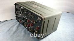 EXCELLENT WWII U. S. NAVY TBX-4a PORTABLE TRANSMITTER RECEIVER RADIO SETUP