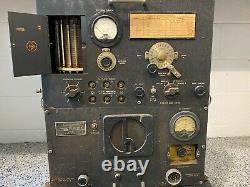 Military SCR-543 BC 669 Transmitter and Receiver made by Hallicrafters