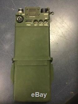 PRC126 RADIO RT-1547/PRC126 RECEIVER TRANSMITTER With Antenna Working