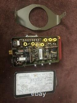 Radio Transmitter/receiver Model Rt159a/urc-4