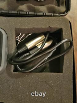 Shure Reciever PGX4, Shure Wireless Transmitter PGX1 & WH20 Head Mic + Hard Case