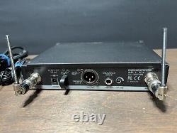 Shure SLX4 Receiver J3 572-596 Mhz SLX2 SM58 Microphone 2x Antennas Power