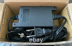 Shure ULXS14-J1 wireless mic receiver & transmitter- 554-590 MHz- WH20 Headset