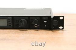 Shure UR4D Wireless Receiver with two UR1 Bodypack Transmitters H4 Band CG0131X