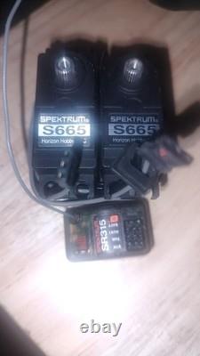 Spektrum DX3 Smart 3ch 2.4ghz DSMR Radio Transmitter / Receiver Servos