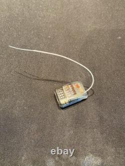 Spektrum DX5 Rugged 5-Channel Radio Transmitter SPM5200 (Black) and receiver