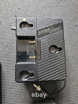 Telex ENG-100 UHF Receiver + UT-102 Plug-On Transmitter Wireless Mic System