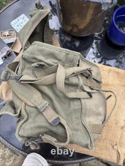 U. S. ARMY JEEP RADIO RECEIVER & TRANSMITTER RT-77/GRC-9 (SIGNAL CORPS). PSU. Bag