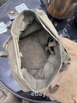 U. S. ARMY JEEP RADIO RECEIVER & TRANSMITTER RT-77/GRC-9 (SIGNAL CORPS). PSU. Bag