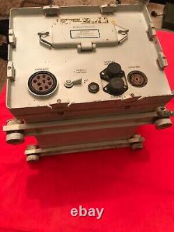 U. S. ARMYPOWER SUPLAY OF RADIO RECEIVER AND TRANSMITTER RT-77/GRC-9 telefunken