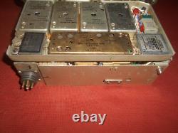 U. S. Army Radio Receiver And Transmitter Rt-505/prc-25 N. A. T. O