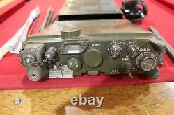 U S Army Rt-339 Prc 28 Receiver Transmitter Signal Corps Artillery Radio Antenna