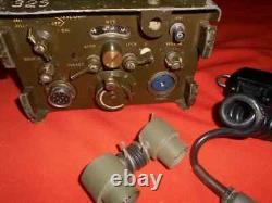 U. S. Army Rt-70 Grc Transmitter / Receiver Radio 1950-1960