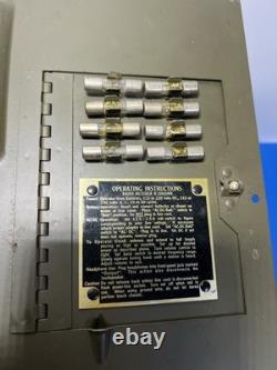 VINTAGE R-100/URR WWII Military Radio Receiver The Morale Builder