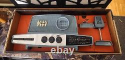 VINTAGE Remco CARAVELLE RADIO TRANSMITTER RECEIVER In Original Box