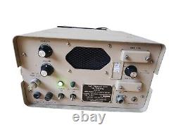 Vintage FAA-8979 TRX-102 Transceiver Transmitter Receiver 118-136mhz