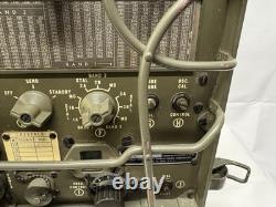 Vintage U. S. Army Signal Corps Receiver/Transmitter RT-77A/GRC-9 military Radio