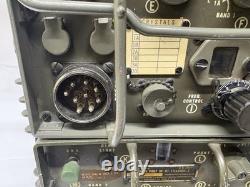 Vintage U. S. Army Signal Corps Receiver/Transmitter RT-77A/GRC-9 military Radio