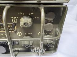 Vintage U. S. Army Signal Corps Receiver/Transmitter RT-77A/GRC-9 military Radio