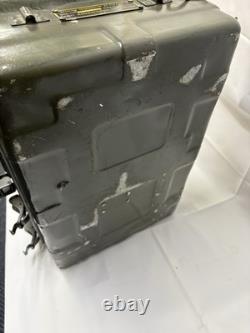 Vintage U. S. Army Signal Corps Receiver/Transmitter RT-77A/GRC-9 military Radio