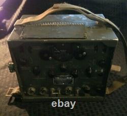 WWII CRI-43044 US NAVY Transmitter Receiver Colonial Radio Good Condition