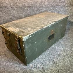 WWII U. S. Signal Corps SCR-288 RCA Radio Receiver & Transmitter Original Chest