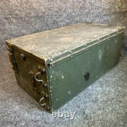 WWII U. S. Signal Corps SCR-288 RCA Radio Receiver & Transmitter Original Chest