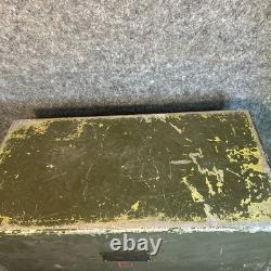 WWII U. S. Signal Corps SCR-288 RCA Radio Receiver & Transmitter Original Chest
