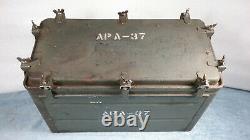 Wwii U. S. Navy Marines Tbx Portable Transmitter Receiver Radio Type 43005-d